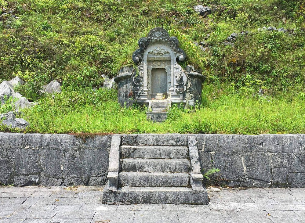 H'mong King's tomb in Ha Giang