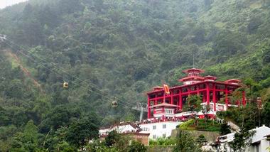 Tay Thien Festival opens in Vinh Phuc province