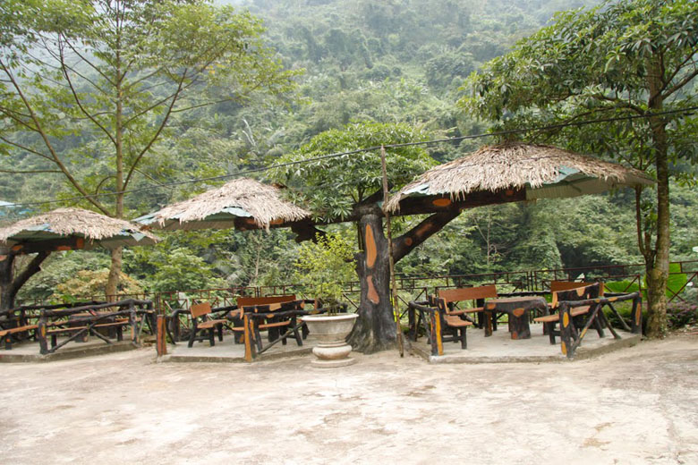 Mai Chau valley - Kim Boi hot spring